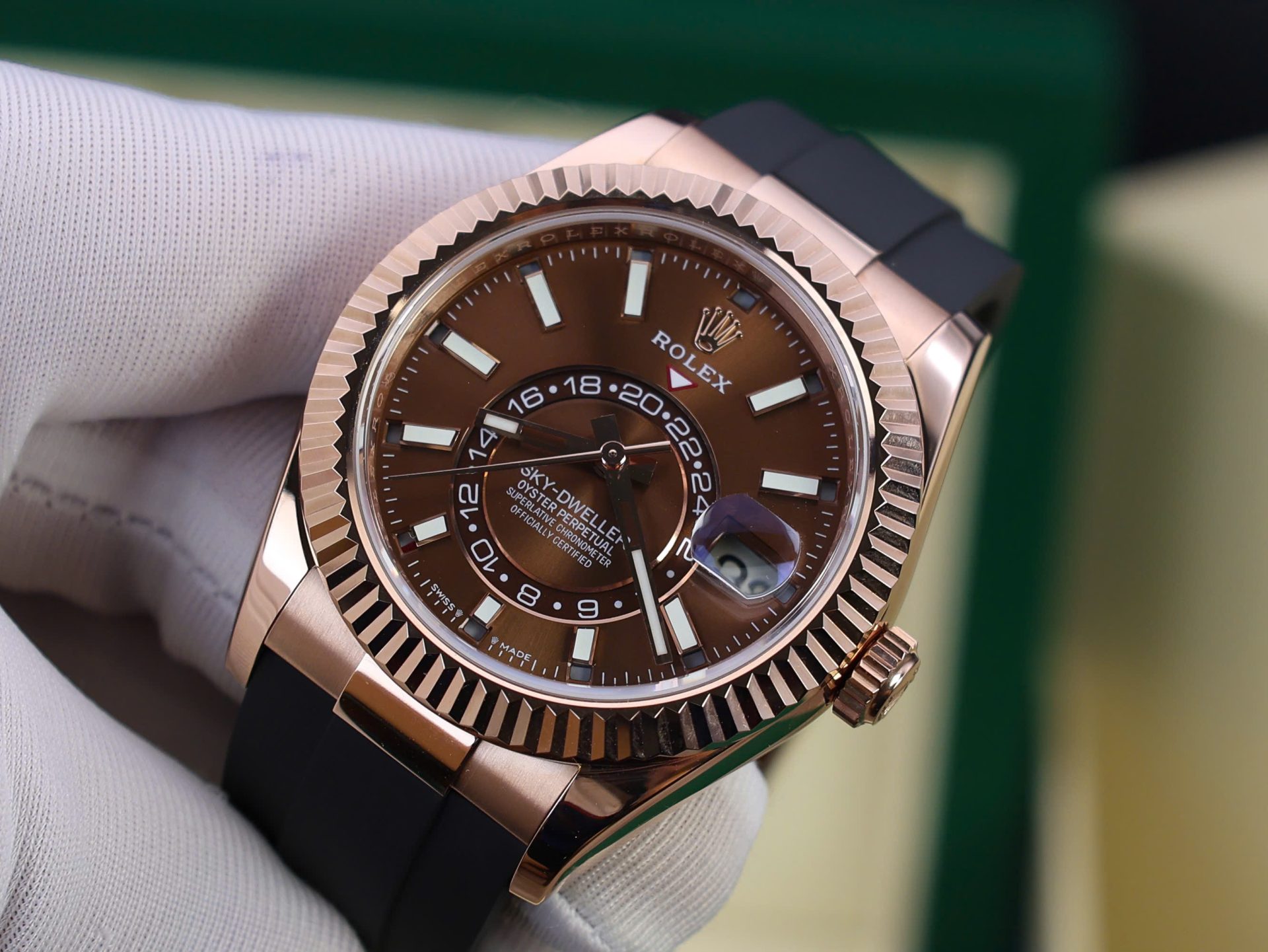 Rolex Sky-Dweller M336235 Custom Gold Wrapped Chocolate Dial 42mm Super Clone - Image 7