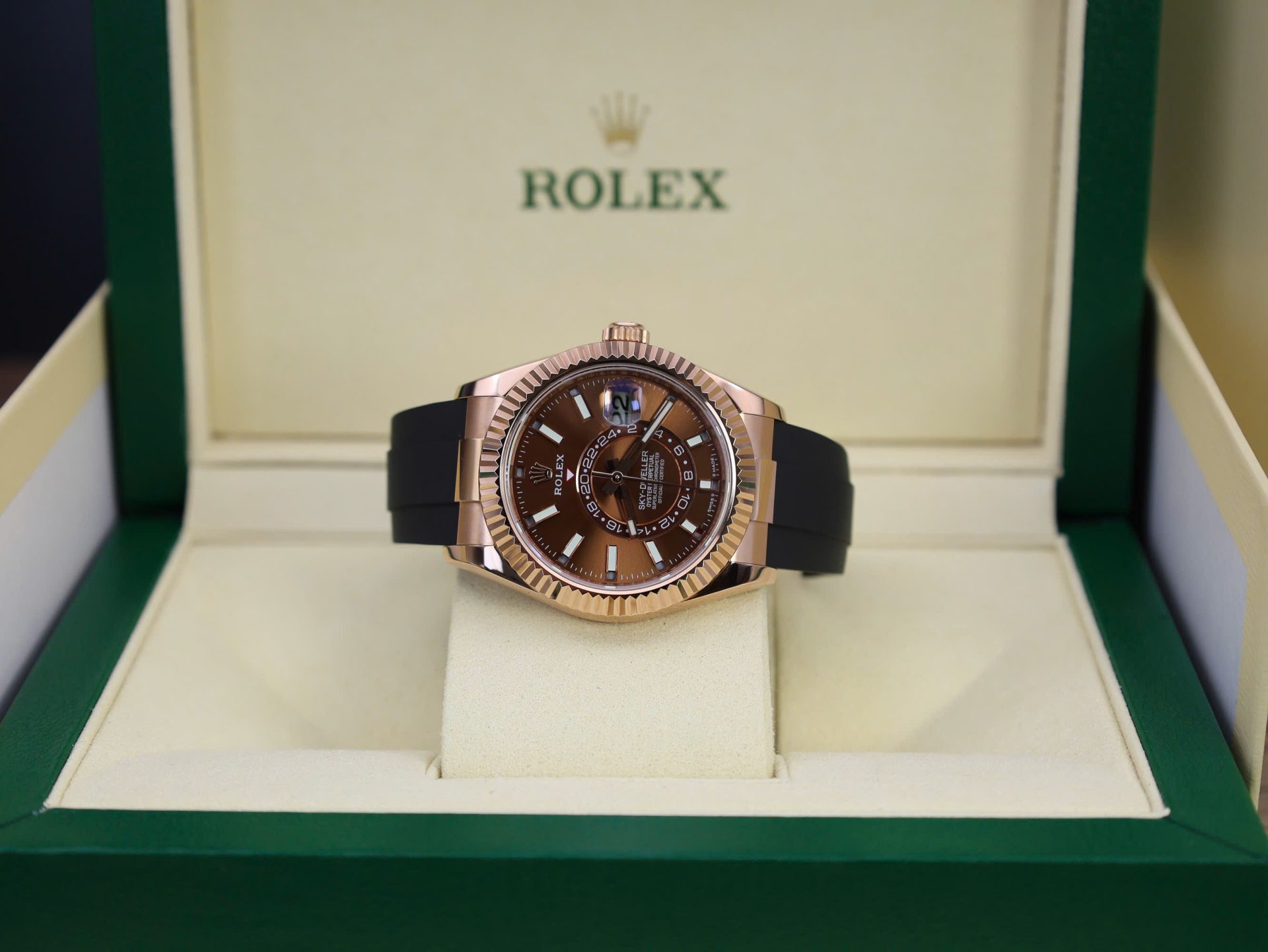 Rolex Sky-Dweller M336235 Custom Gold Wrapped Chocolate Dial 42mm Super Clone - Image 8