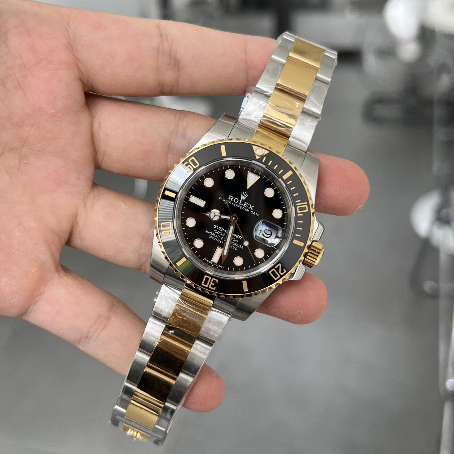 Rolex Submariner High Quality Super Clone Watch Black Dial EW Factory 41mm - Image 2
