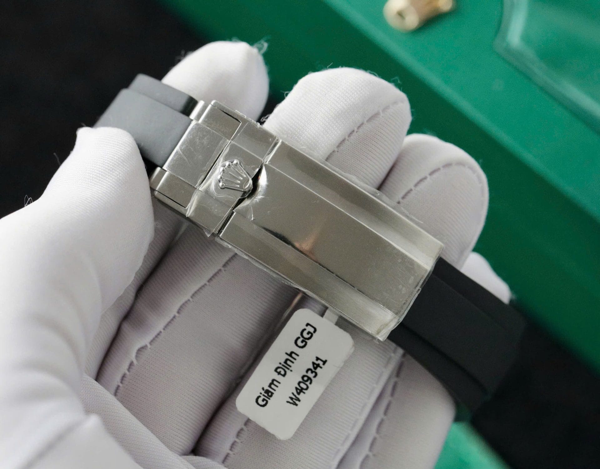 Rolex Yacht-Master Super Clone Watch Full Diamond Moissanite Rubber Strap 42mm - Image 9