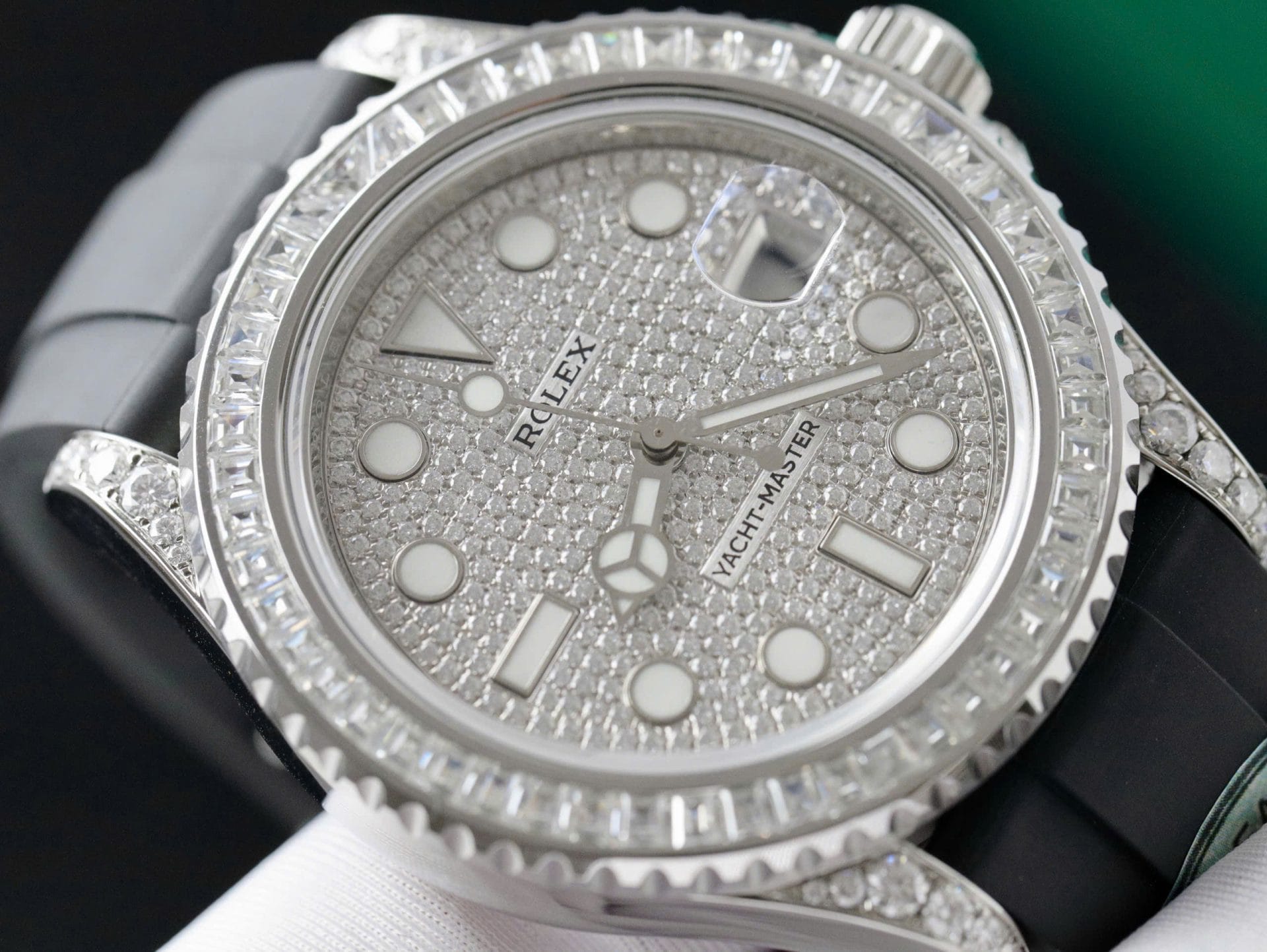Rolex Yacht-Master Super Clone Watch Full Diamond Moissanite Rubber Strap 42mm - Image 4
