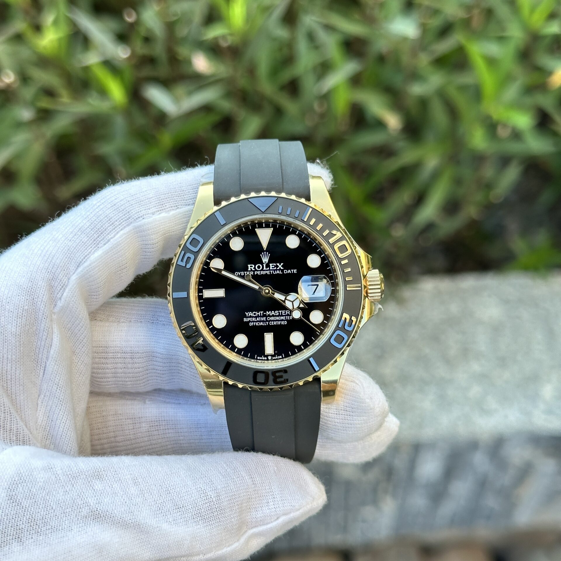 Rolex Yacht-Master 226658 Yellow Gold Super Clone 1:1 Watch Clean 42mm - Image 2