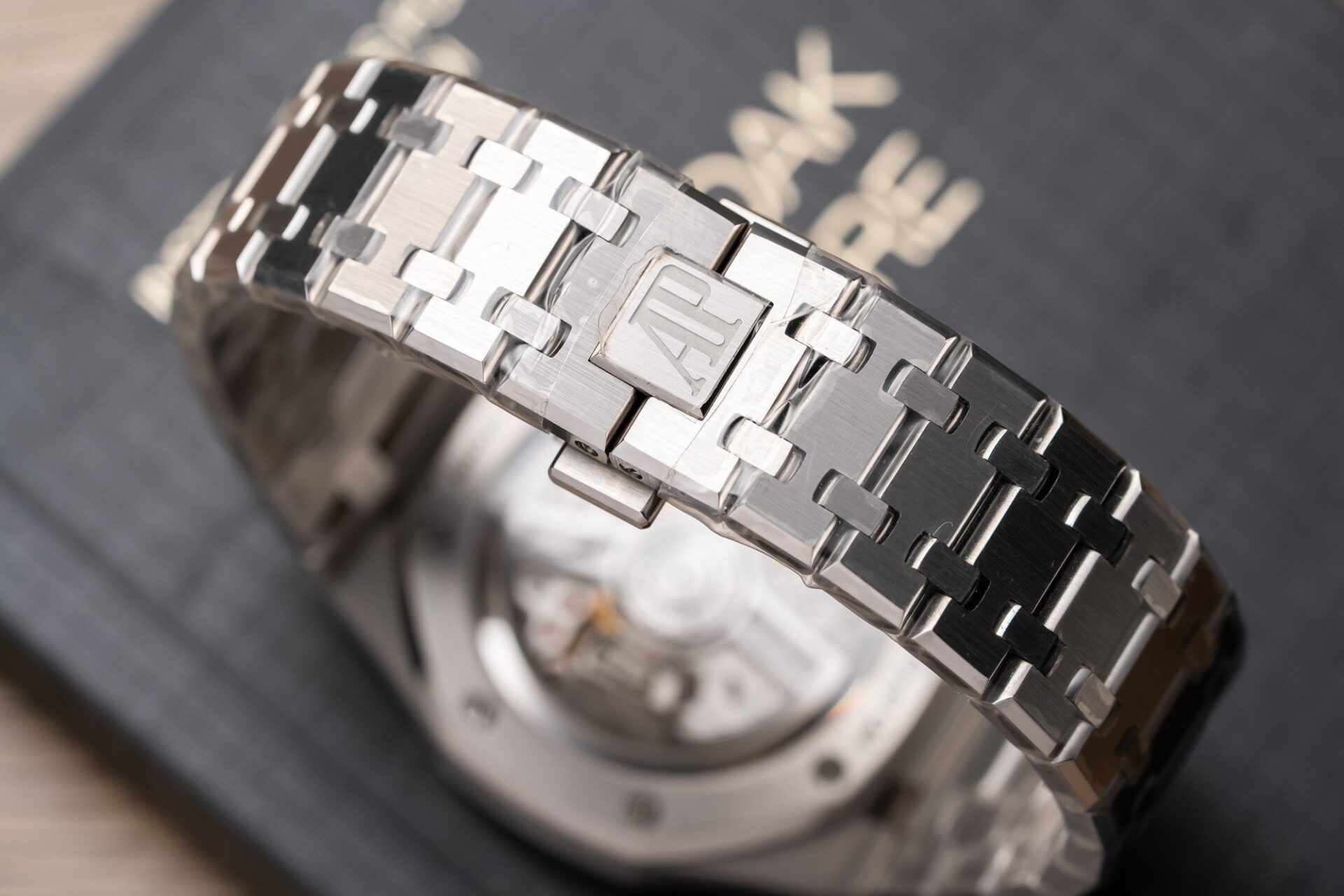 Audemars Piguet 15500ST Super Clone Watch Gray Dial ZF 41mm - Image 7