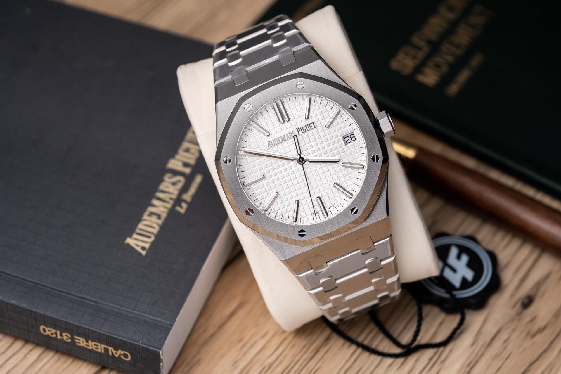 Audemars Piguet 15500ST Super Clone Watch White Dial ZF Factory 41mm - Image 3