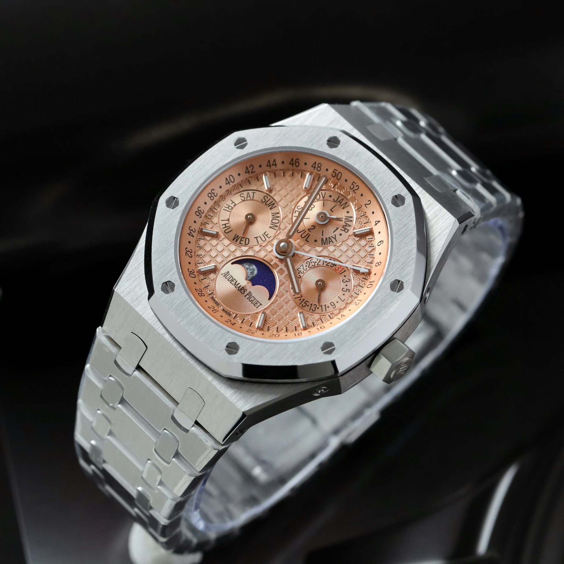 Audemars Piguet 26574 Super Clone Watches Salmon Dial Metal Wire 41mm - Image 2