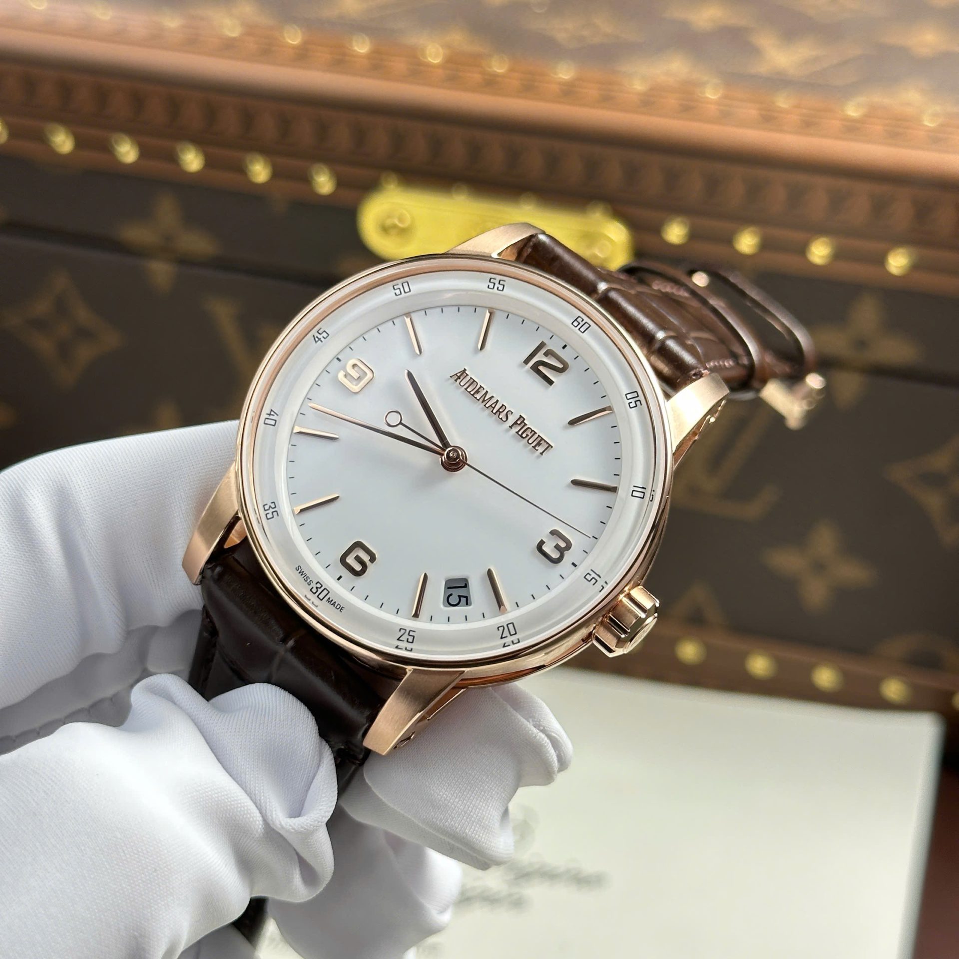 Audemars Piguet Super Clone Watch Code 11.59 Selfwinding 15210OR White Dial APS Factory 41mm - Image 4