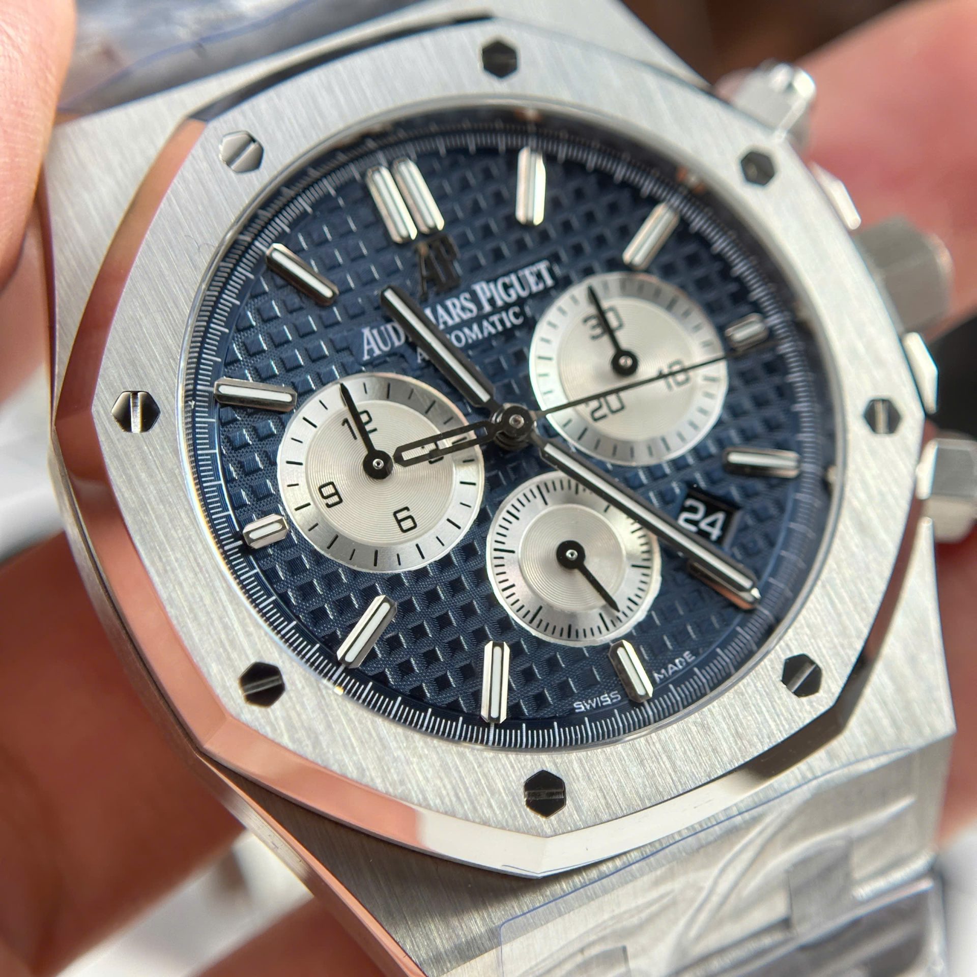 Audemars Piguet Super Clone Watches Royal Oak 26331 Chronograph Dial Blue 41mm - Image 5