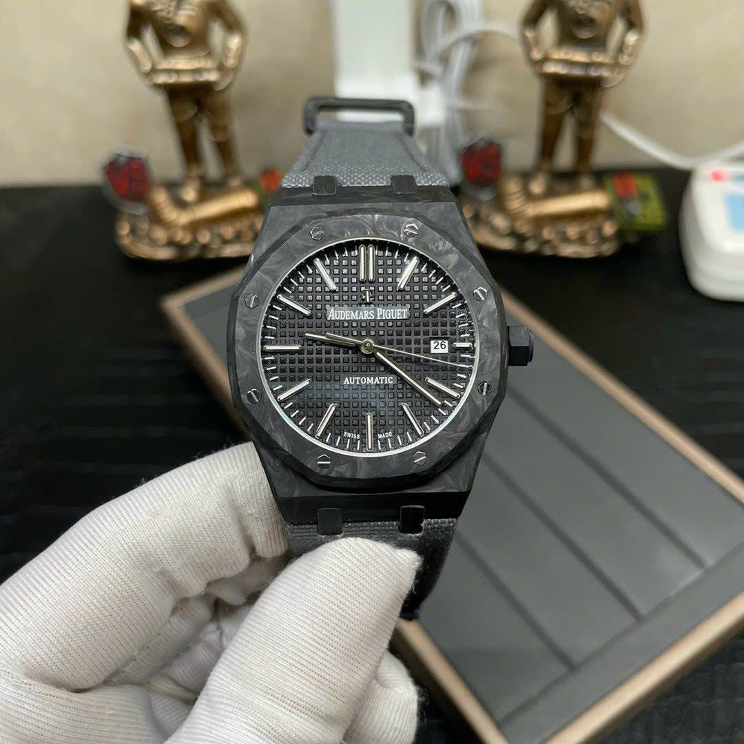 Audemars Piguet Super Clone Watch Royal Oak 15400 Carbon Dial Black 41mm