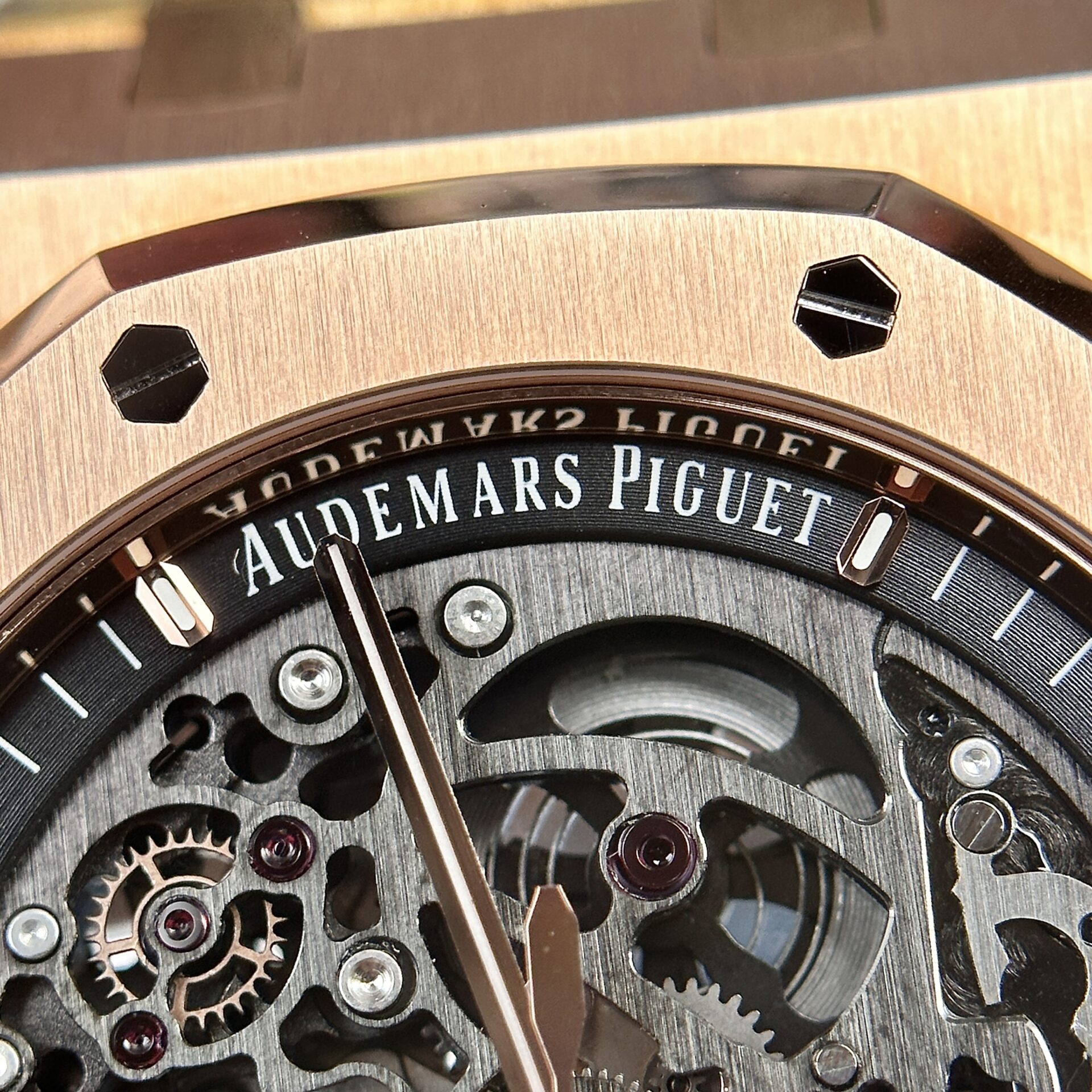 Audemars Piguet Royal Oak 15407 Rose Gold Replica 11 Watch APS 41mm - Image 5