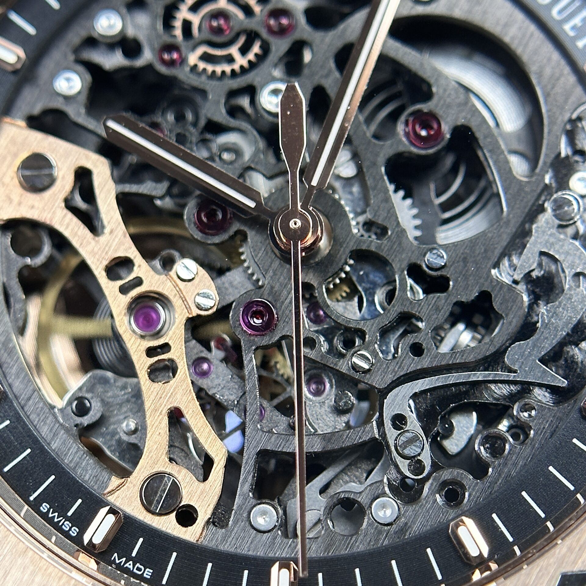 Audemars Piguet Royal Oak 15407 Rose Gold Replica 11 Watch APS 41mm - Image 4