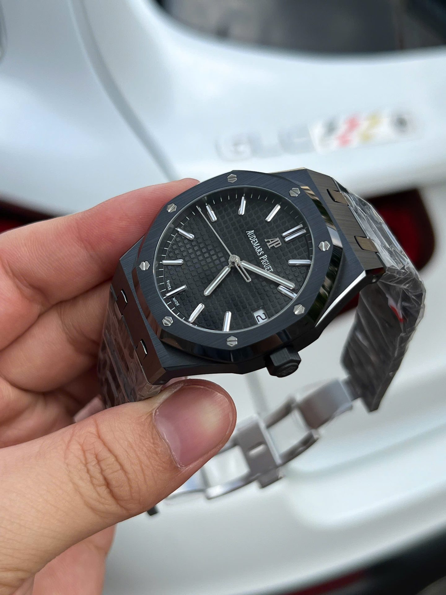 Audemars Piguet Royal Oak 15500 Replica Watch Black Ceramic APS Factory 41mm - Image 4