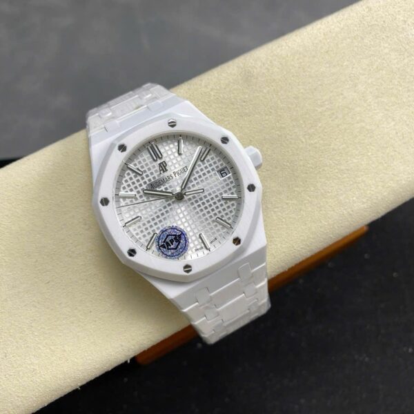 Dong Ho Audemars Piguet Royal Oak 15500 Replica Cao Cap Gom Trang Xuong APS 41mm 4 1
