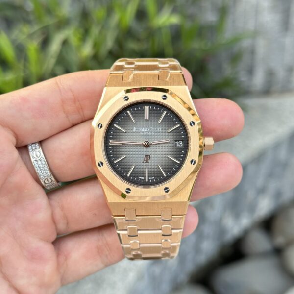 Dong Ho Audemars Piguet Royal Oak 16202OR Replica 11 ZF 39mm 2 1