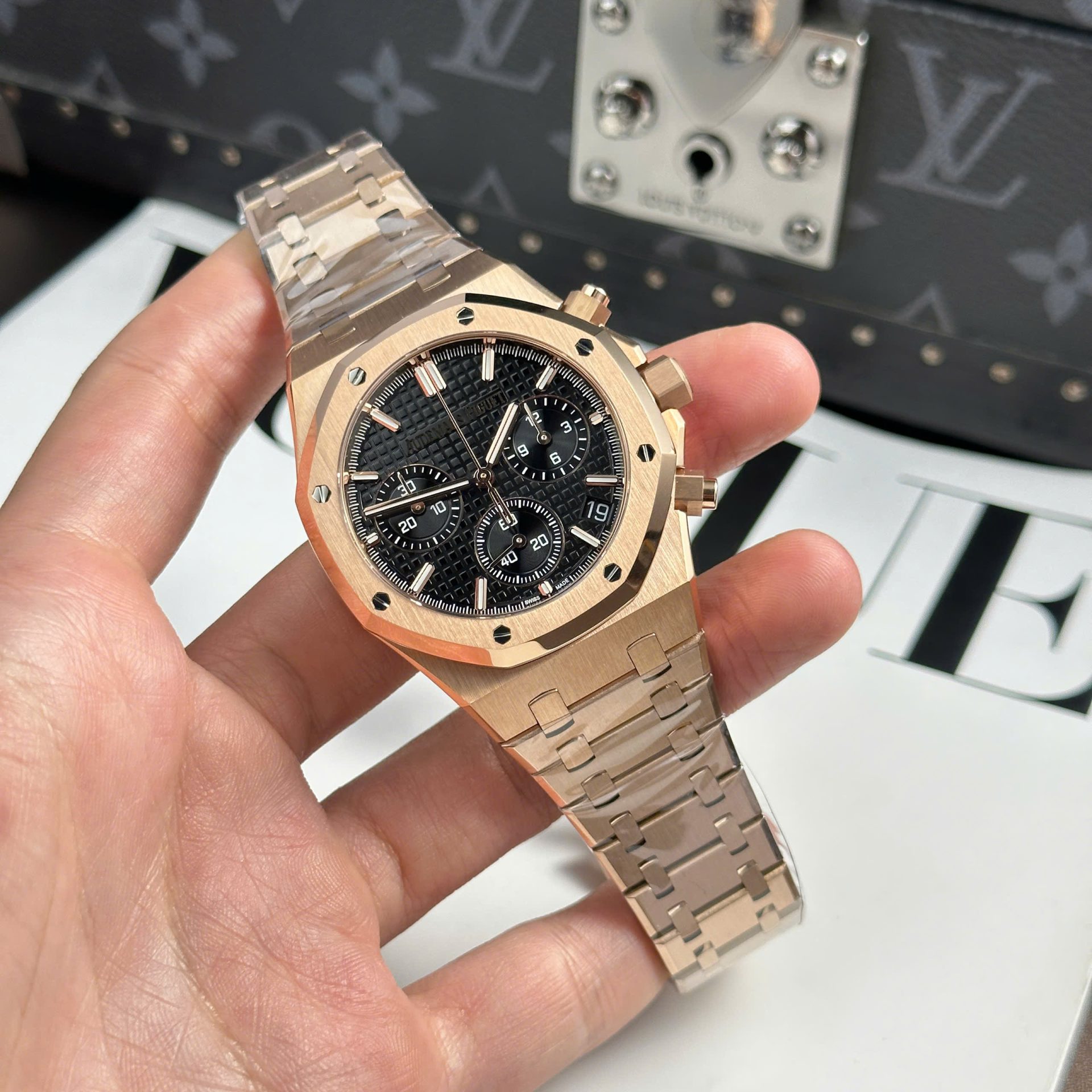 Audemars Piguet Super Clone Watch Royal Oak 26240 Rose Gold Dial Black APS Factory 41mm - Image 2