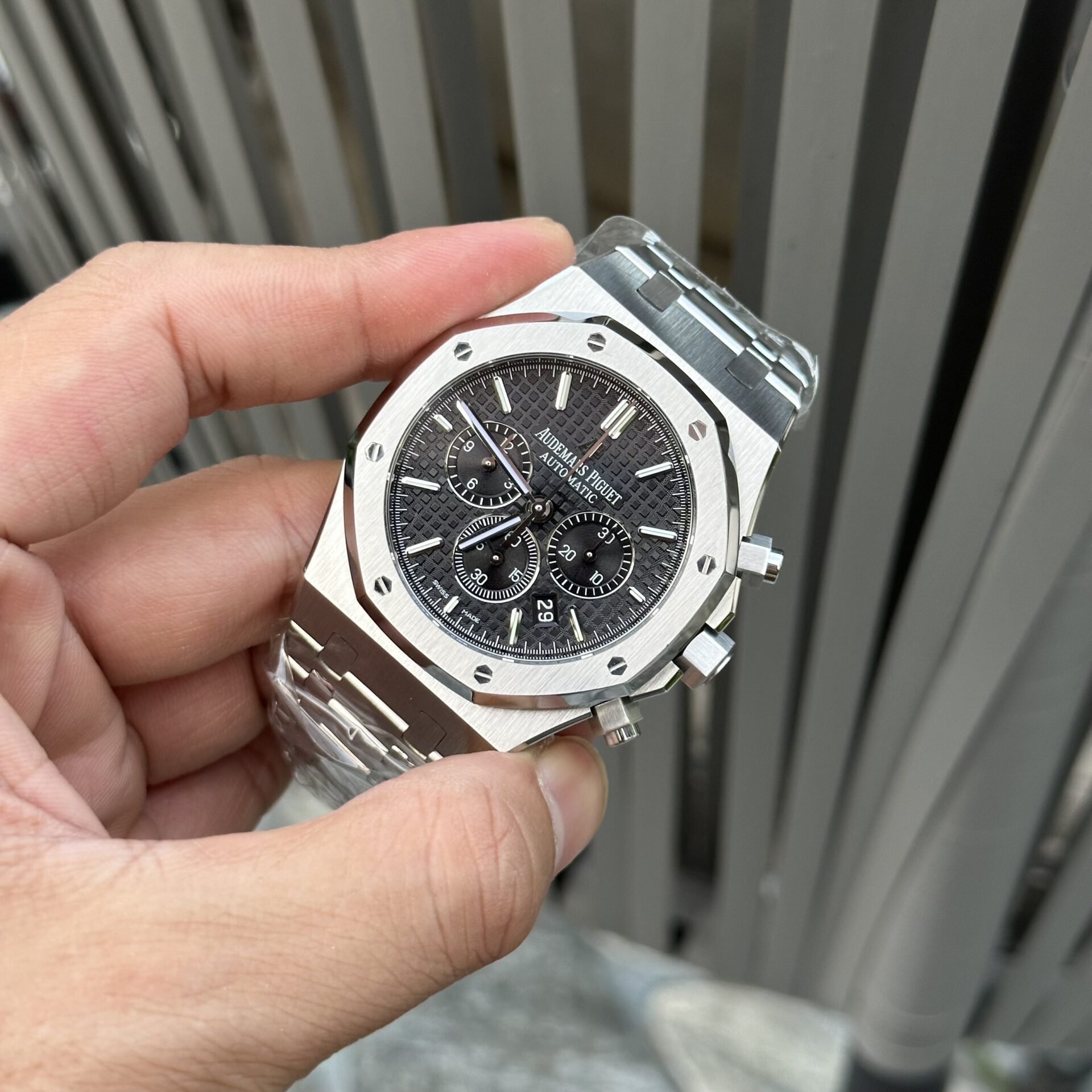 Audemars Piguet Royal Oak 26331ST Gray Dial Super Clone Watch APS 41mm - Image 2