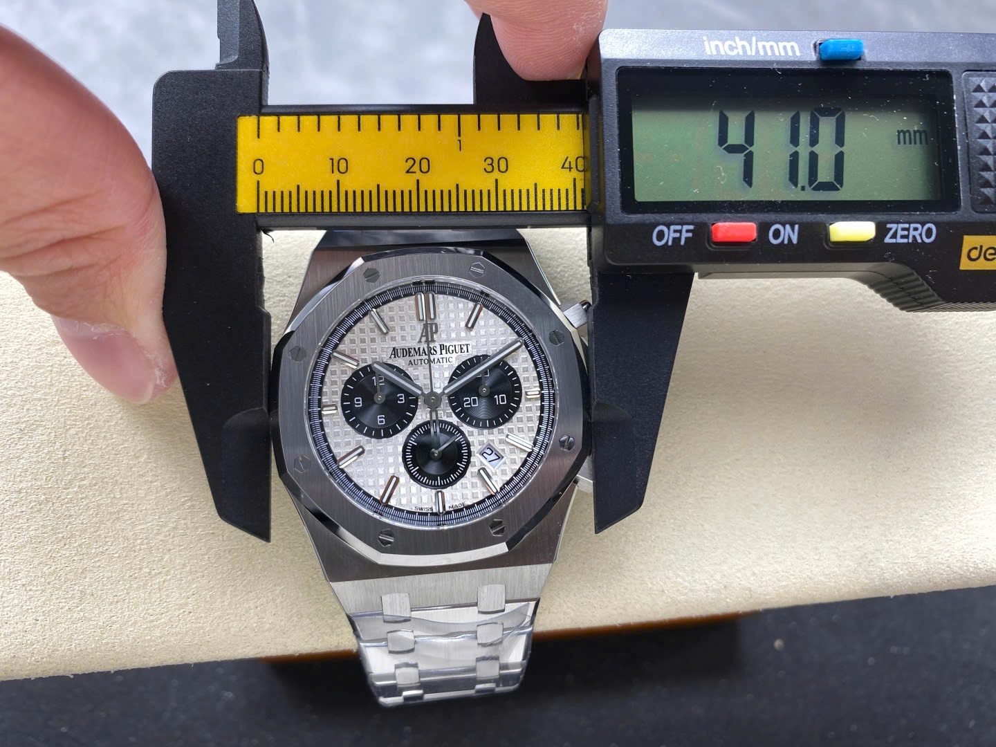Audemars Piguet Super Clone Watches Royal Oak 26331 Chronograph Dial White 41mm