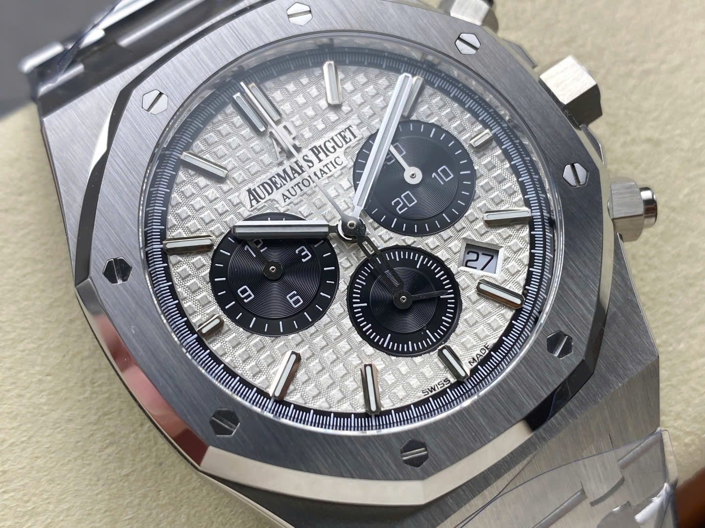 Audemars Piguet Super Clone Watches Royal Oak 26331 Chronograph Dial White 41mm - Image 5