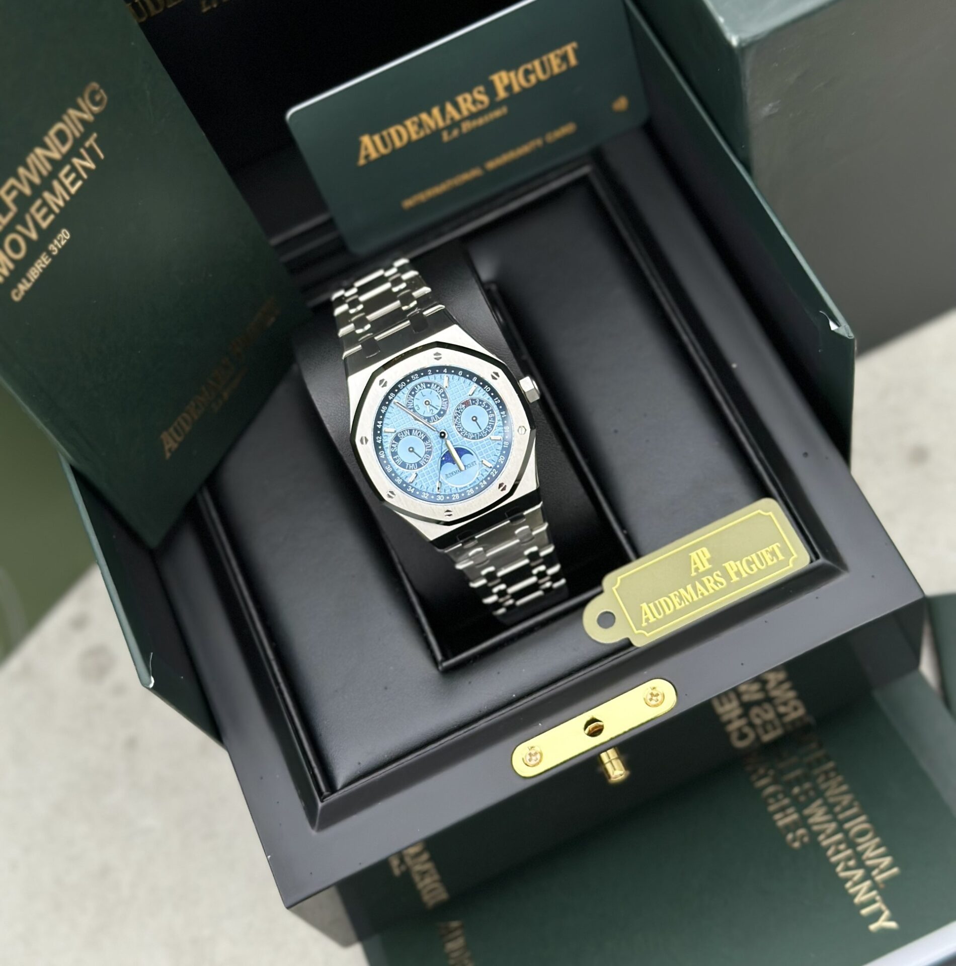 Audemars Piguet Royal Oak 26574ST Super Clone Watches Blue Dial 41mm - Image 2