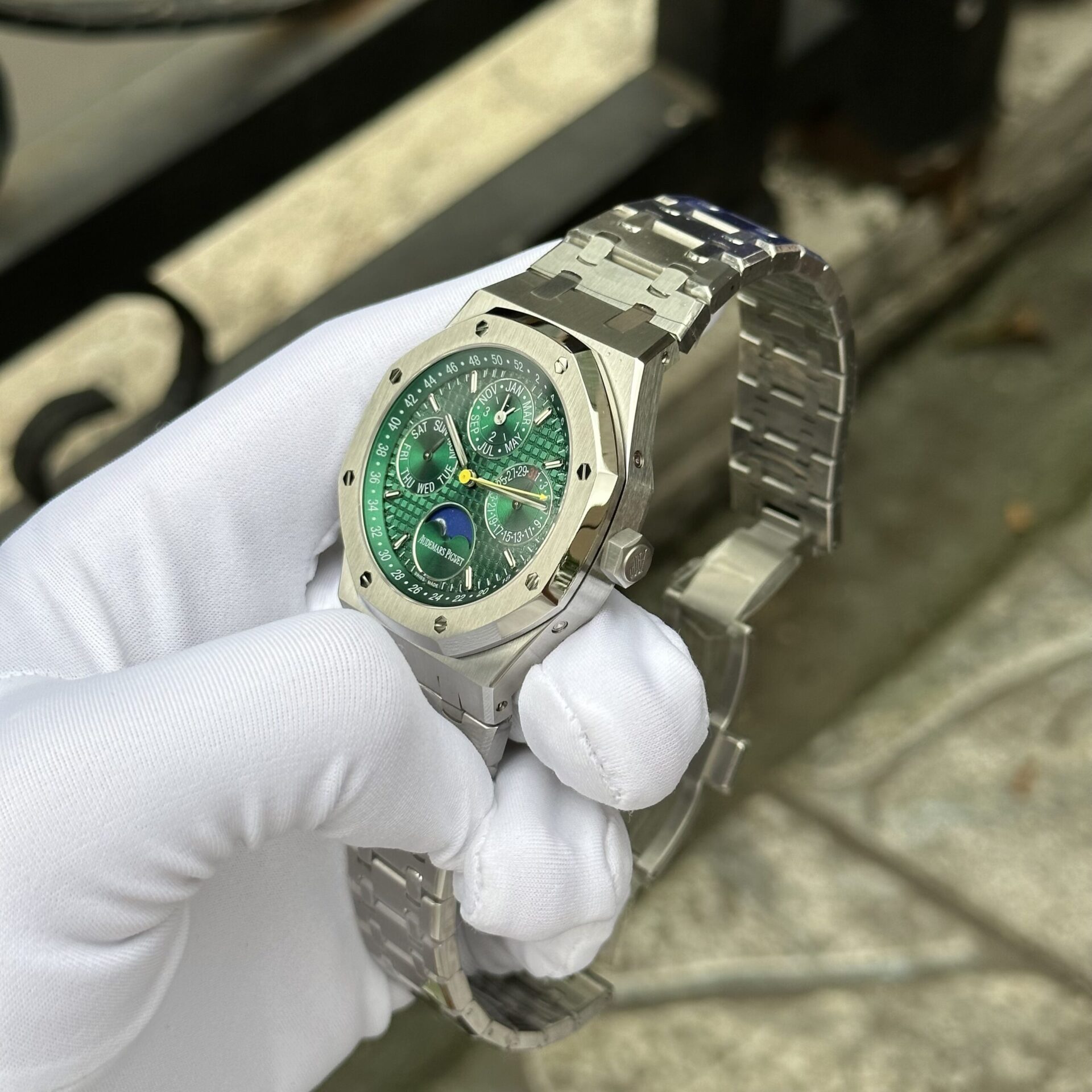 Audemars Piguet Super Clone Watch Royal Oak 26574ST Green Dial 41mm - Image 3