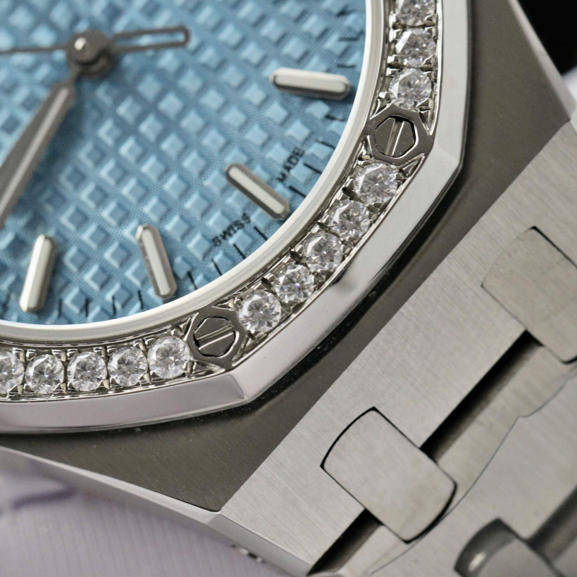 Audemars Piguet Royal Oak Super Clone Watch Ice Blue Dial Bezel Diamonds Moissanite 34mm - Image 6