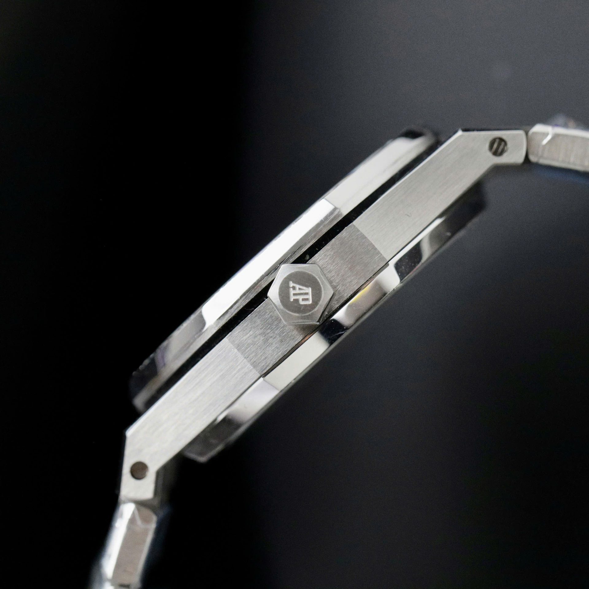 Audemars Piguet Royal Oak Super Clone Watch Ice Blue Dial Bezel Diamonds Moissanite 34mm - Image 7