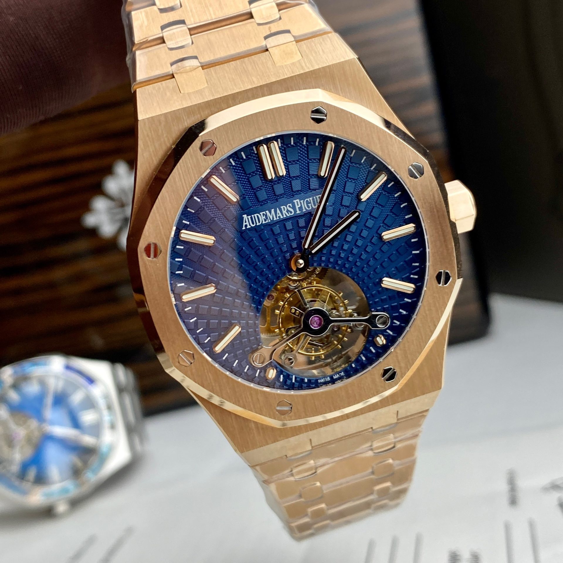 Audemars Piguet Super Clone Watch Royal Oak Tourbillon Rose Gold 26522OR Dial Blue 41mm - Image 2