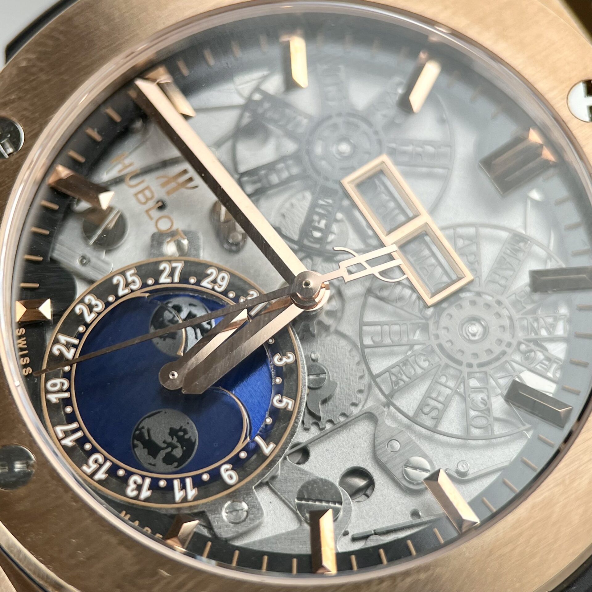 Hublot Aerofusion Moonphase King Gold Best Super Clone Watch 42mm - Image 5