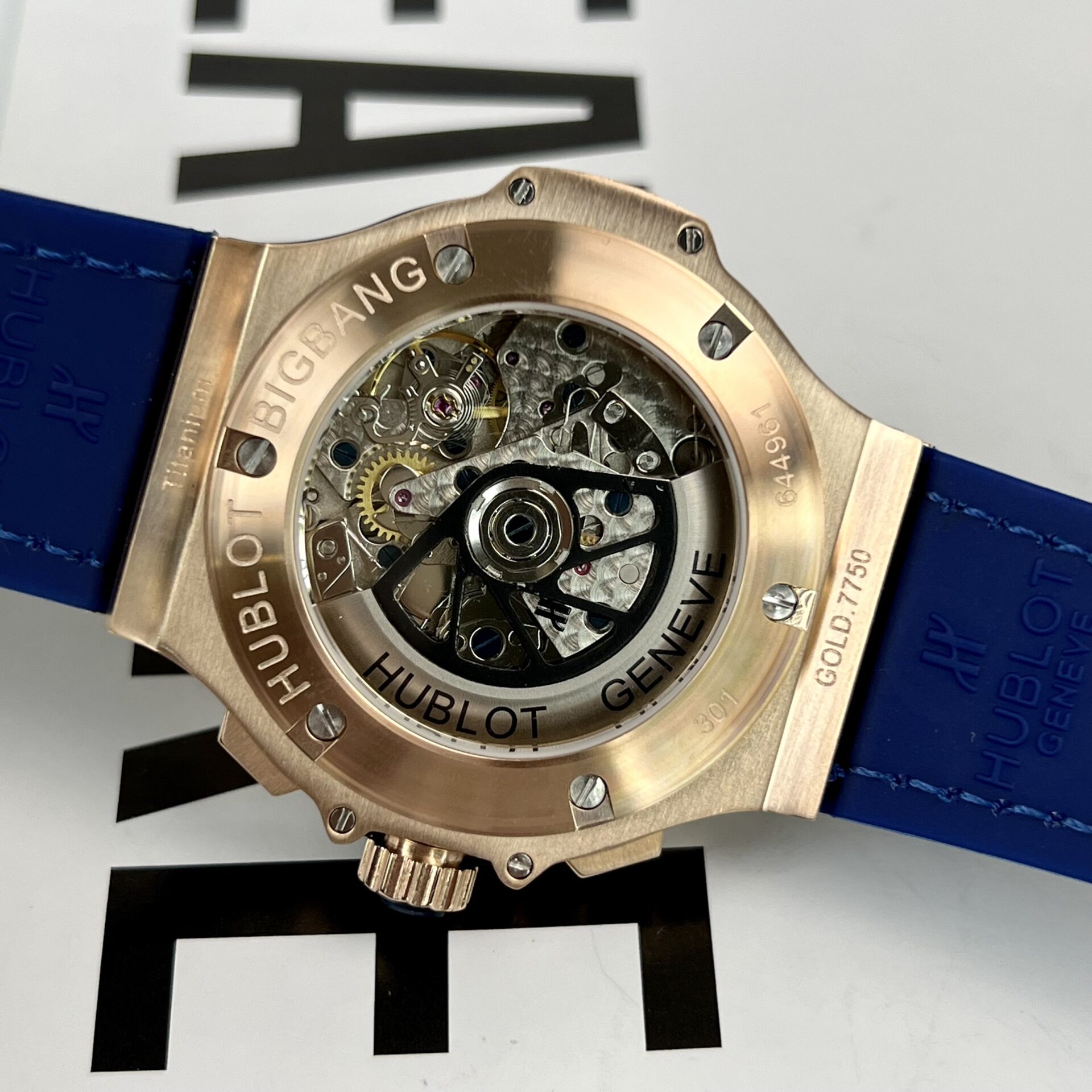 Hublot Replica Watch Big Bang Chronograph King Gold Blue Dial 44mm - Image 7