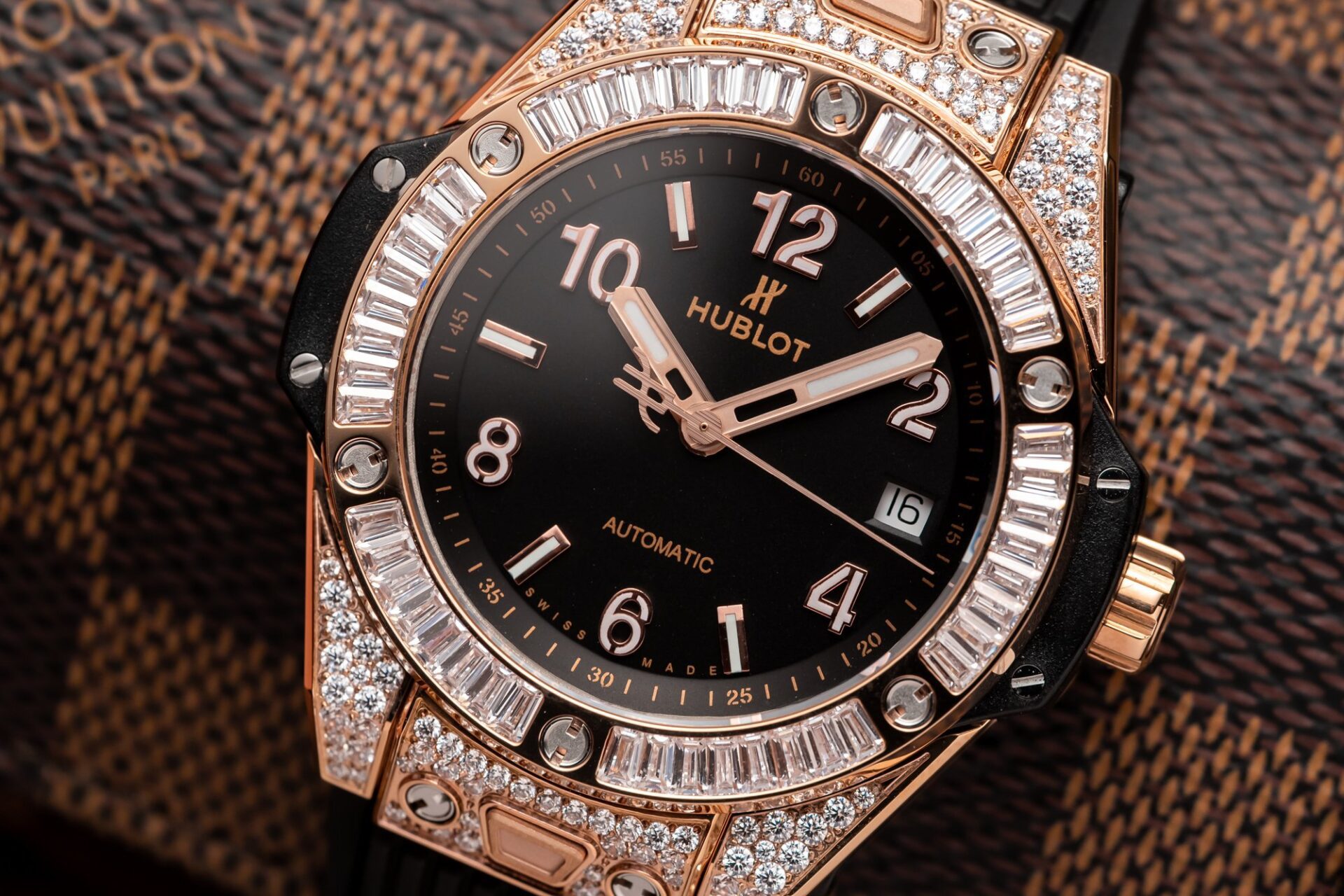 Hublot Replica Watch Big Bang One Click King Gold Black Dial 39mm - Image 5