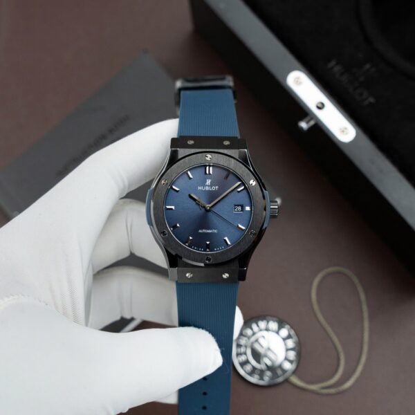 Dong Ho Hublot Classic Fusion Ceramic Che Tac Mat Xanh Blue Day Cao Su 42mm 8 1