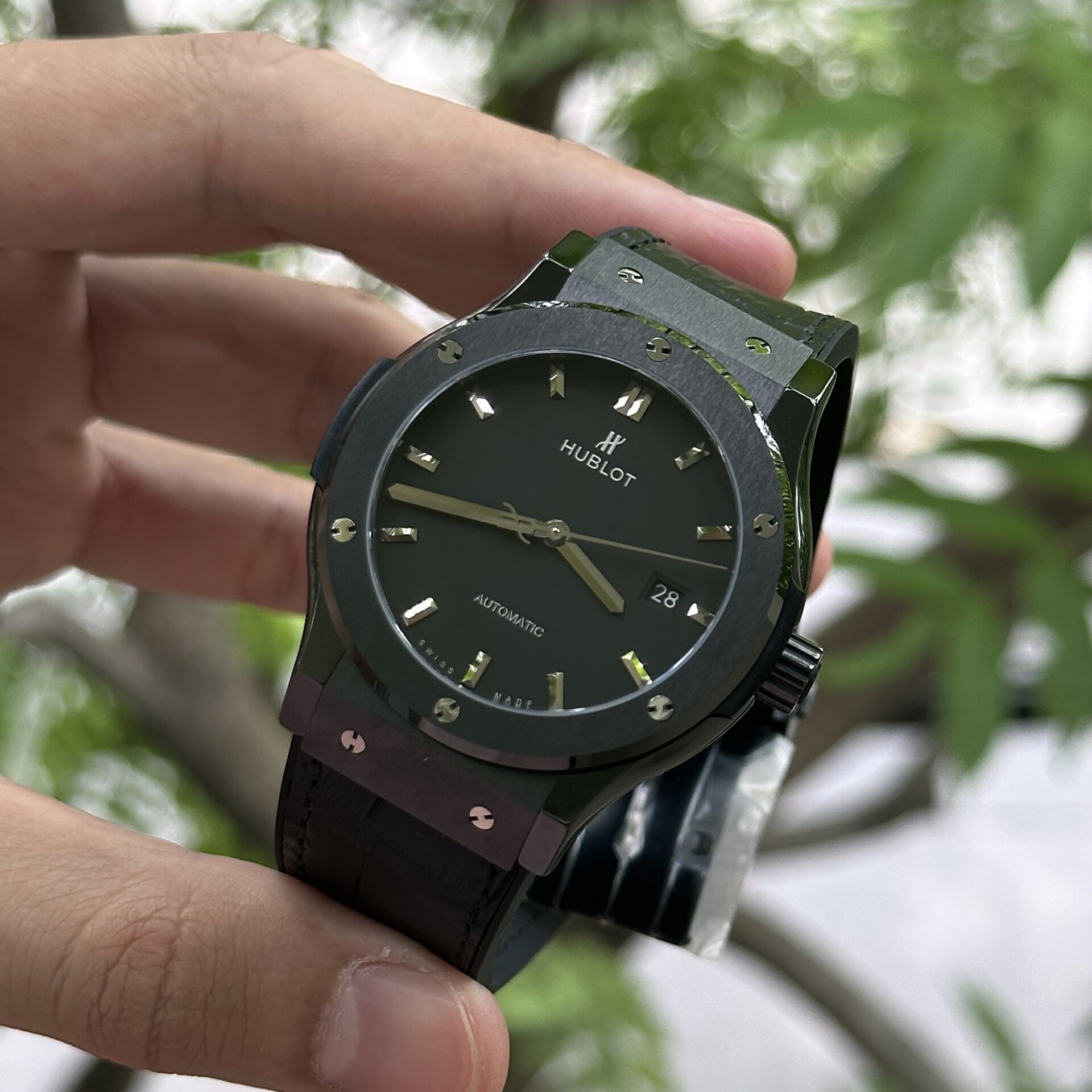 Hublot Classic Fusion Ceramic Replica Watch Black Leather Strap JJZ 42mm - Image 3