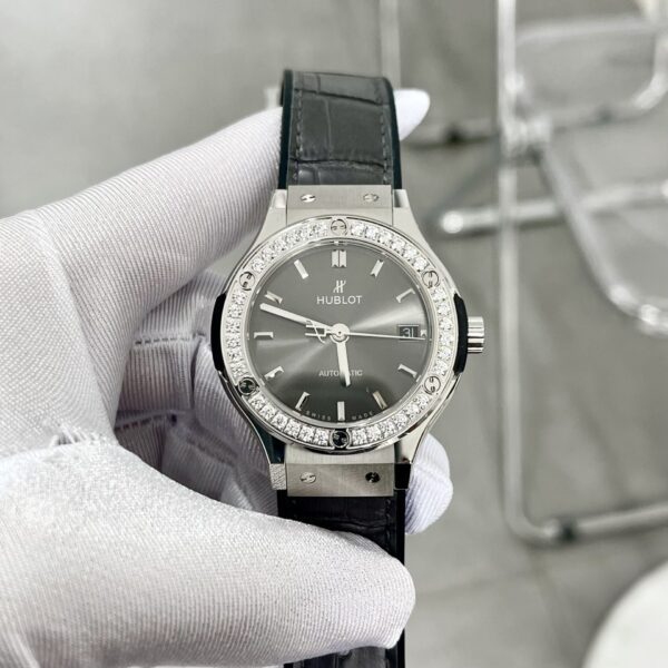 Dong Ho Hublot Classic Fusion Diamonds Mau Xam HB Factory 38mm 1 1
