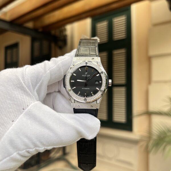 Dong Ho Hublot Classic Fusion Dinh Da Replica HBF Mau Den 42mm 1 1