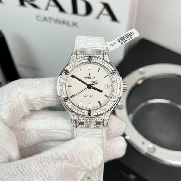 Dong Ho Hublot Classic Fusion Kim Cuong Moissanite Day Da Trang 38mm 2 1