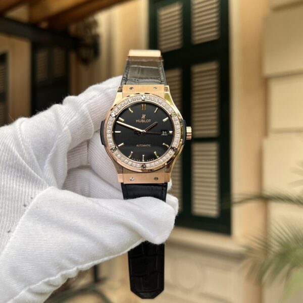 Dong Ho Hublot Classic Fusion King Gold Vien Dinh Da HBF 42mm 1 1
