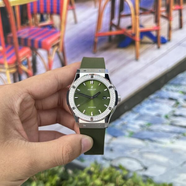 Dong Ho Hublot Classic Fusion Mau Xanh La Cay Dinh Da JJ 42mm 1 1