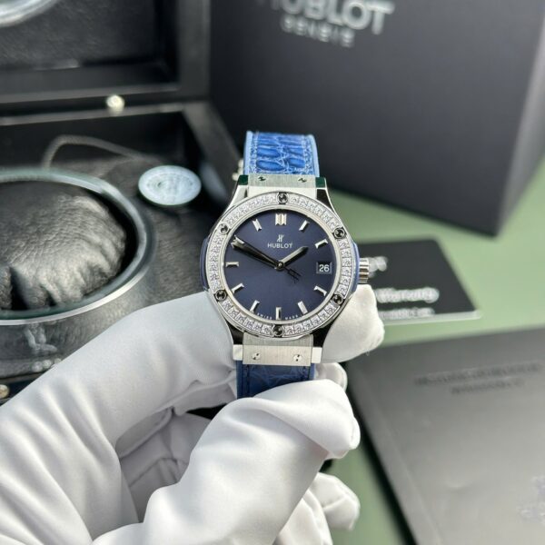 Dong Ho Hublot Classic Fusion Replica 1 1 Nu Mau Xanh Blue Dinh Da Nha May HB 33mm 5 1