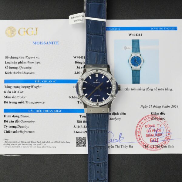 Dong Ho Hublot Classic Fusion Titanium Rep 11 Mat Xanh Blue Vien Dinh Kim Cuong Moissanite 42mm 4 1