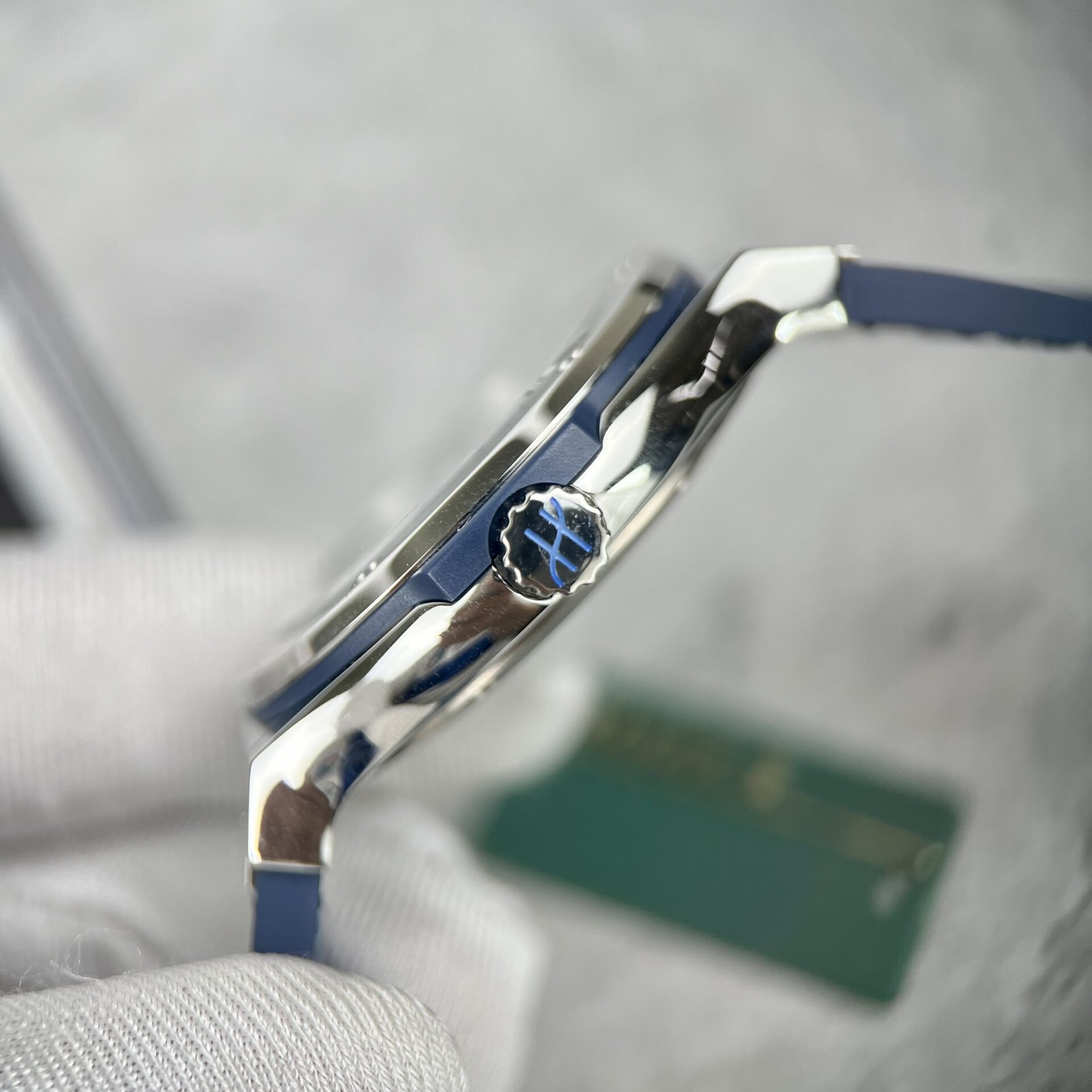 Hublot Classic Fusion Titanium Replica Watch Blue Leather Strap JJF 38mm - Image 4