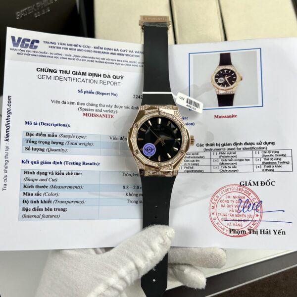 Dong Ho Hublot Orlinski Do Kim Cuong Moissanite Demi King Gold 40mm 2 scaled 1