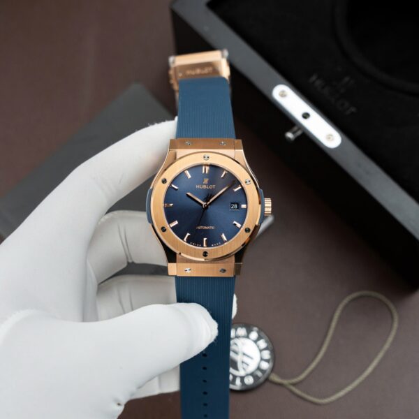 Dong Ho Hublot Rep 11 Classic Fusion King Gold Mau Xanh Duong May SW300 Thuy Sy Day Cao Su 42mm 9 1