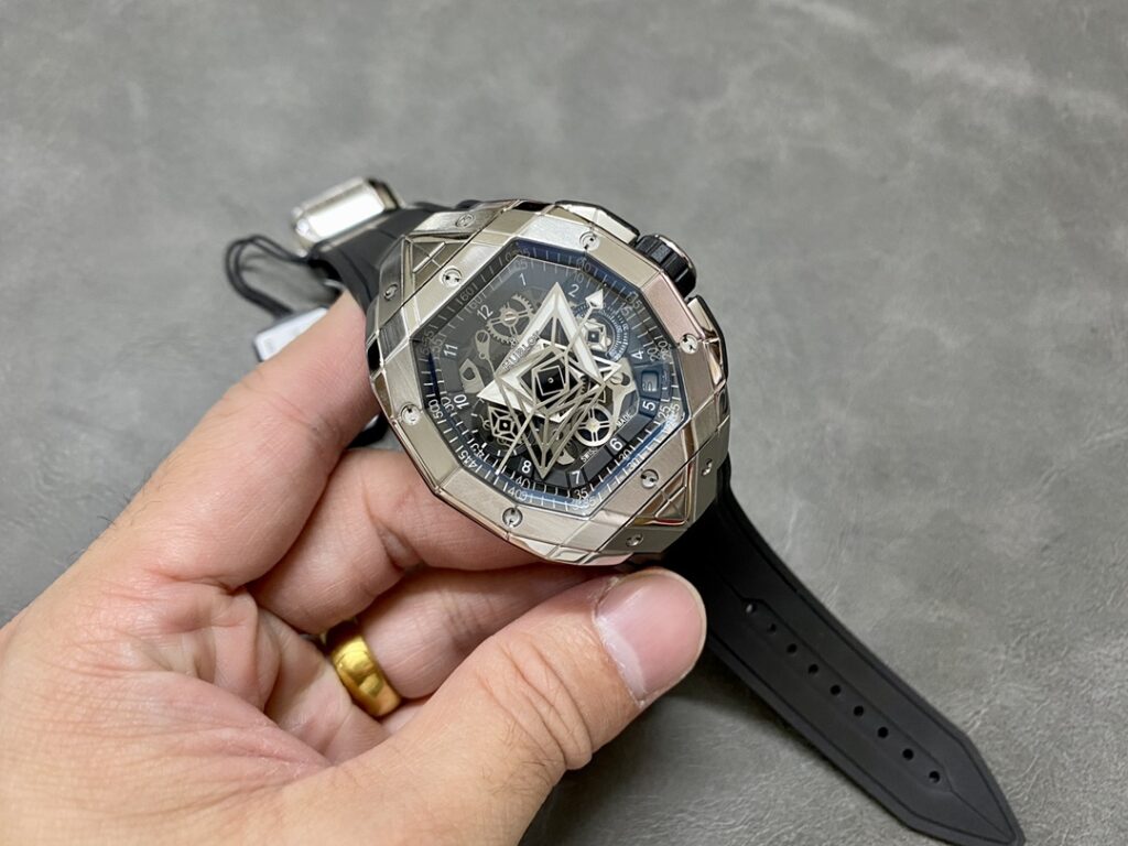 Hublot Replica Watch Spirit Of Big Bang Sang Bleu Rubber Strap 42.2mm