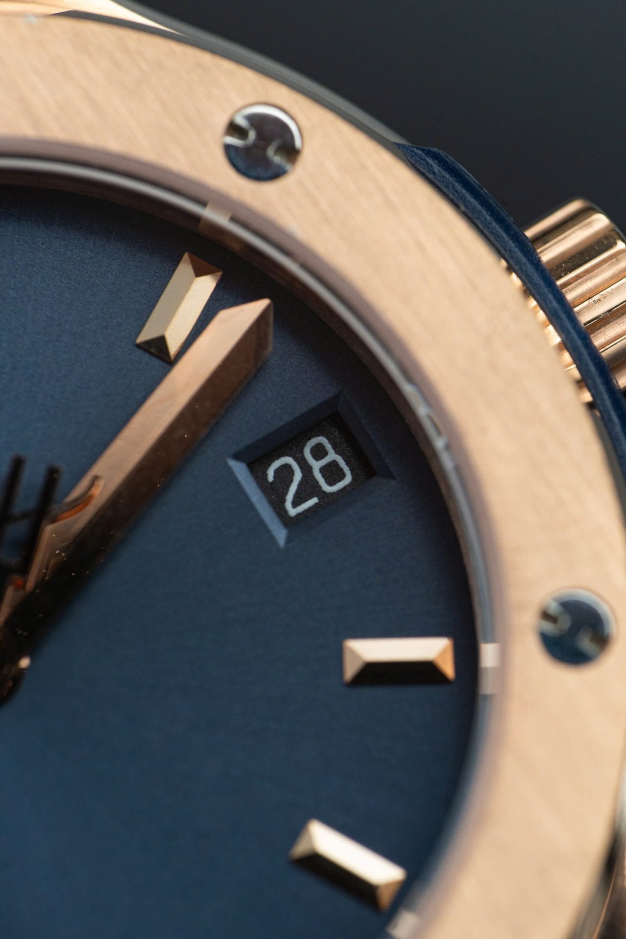 Hublot Replica Watch Classic Fusion King Gold Dial Blue 33mm - Image 4