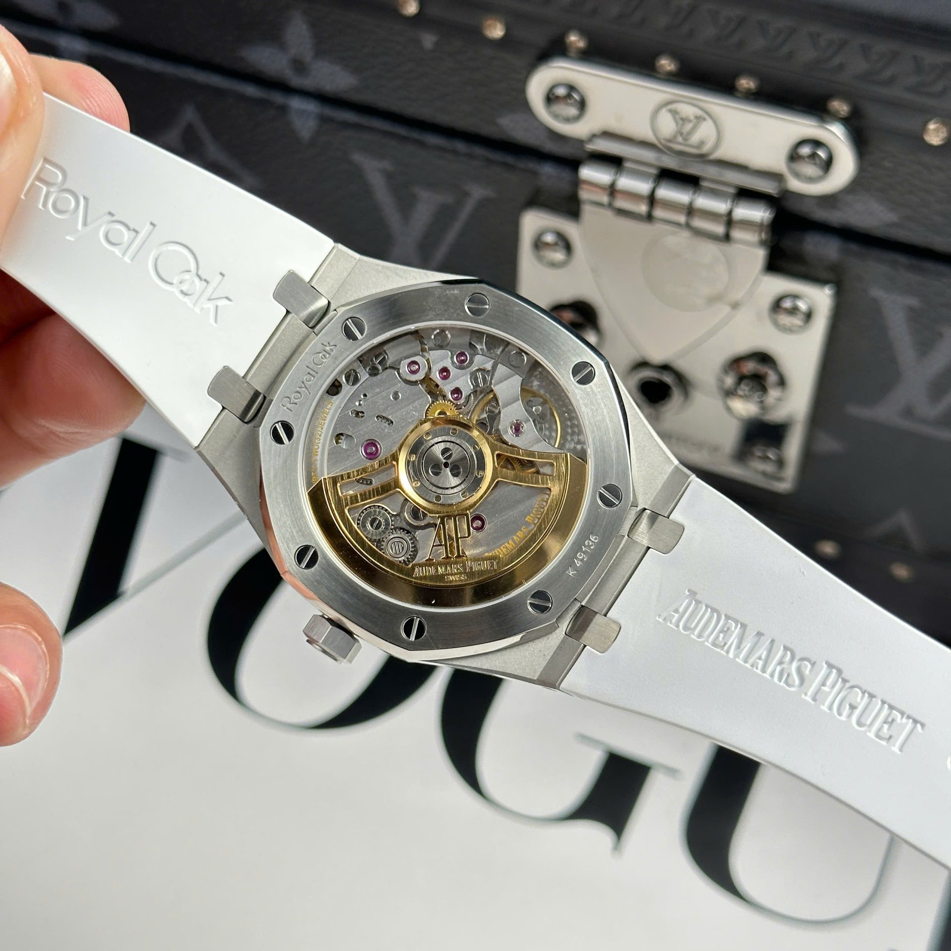 Audemars Piguet Royal Oak 15500 Replica Watch White Dial APS Factory 41mm - Image 10