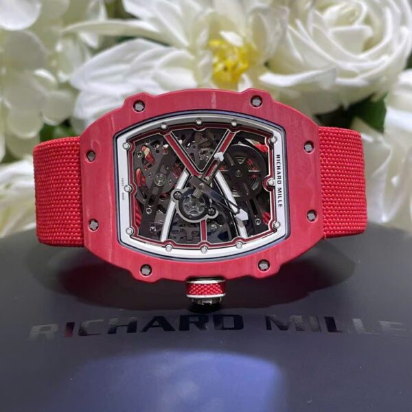 Dong Ho Richard Mille RM67 02 Che Tac Vo Carbon Mau Do Sieu Nhe Trong Luong 37 Grams 38.7×47 1 1