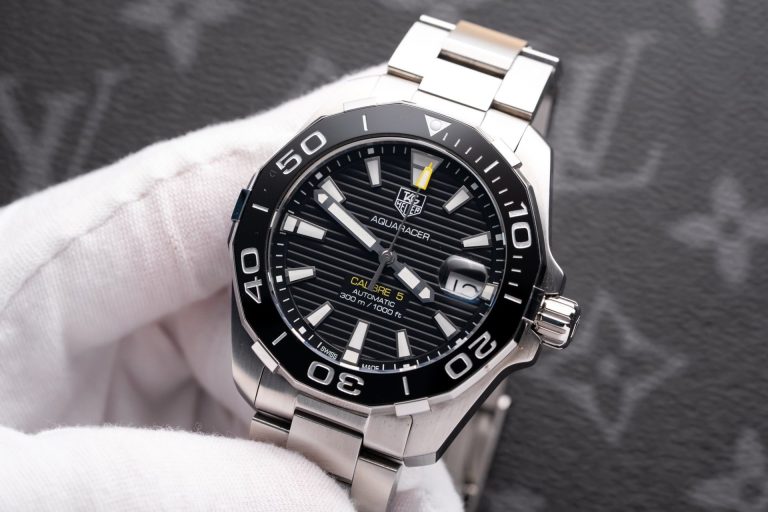 Tag Heuer Aquarace Super Clone Watch Black Dial Metal Strap 41mm - Image 4