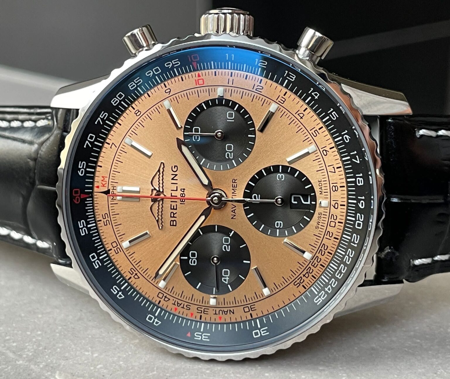 Breitling Navitimer 01 1:1 SS salmon Dial on Brown leather Strap A7750 BLS Factory - Image 4