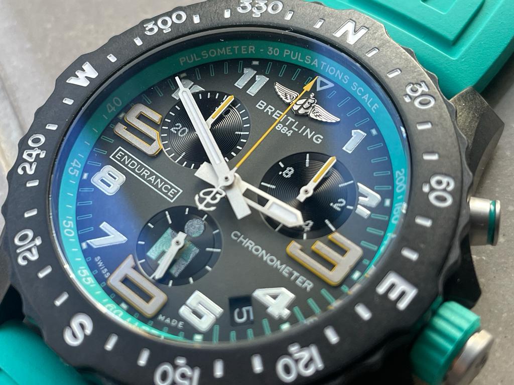 Breitling Endurance pro OGF 44mm Army gray dial tiffany Rubber Strap quartz movement - Image 3