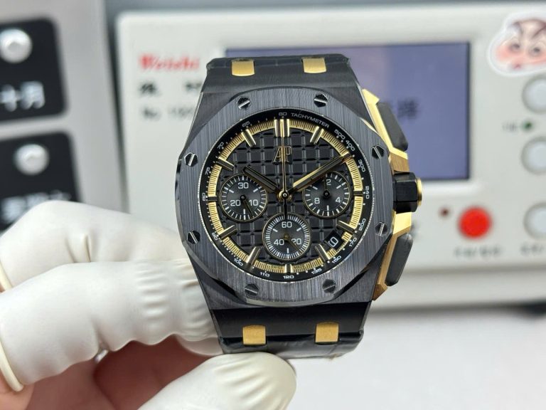 Audemars Piguet Royal Oak Offshore Chronograph 26420CE Black Ceramic Automatic Movement 43mm