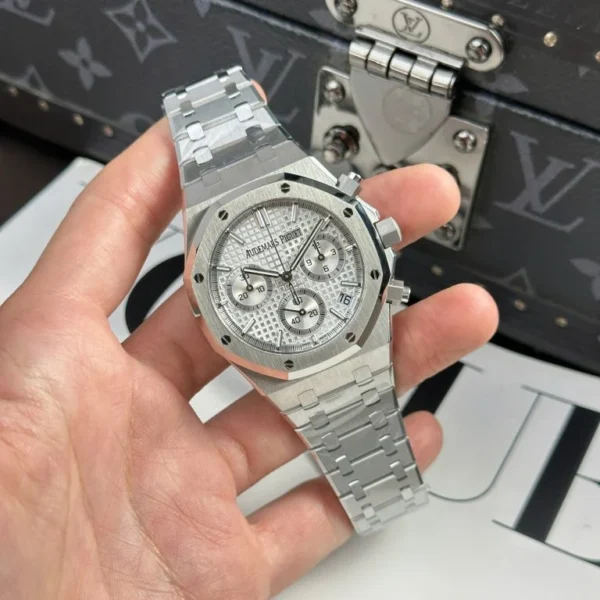 Dong Ho Audemars Piguet Royal Oak 26240ST Replica 11 Mat Trang May Mong New 2025 41mm 1 768x768 1